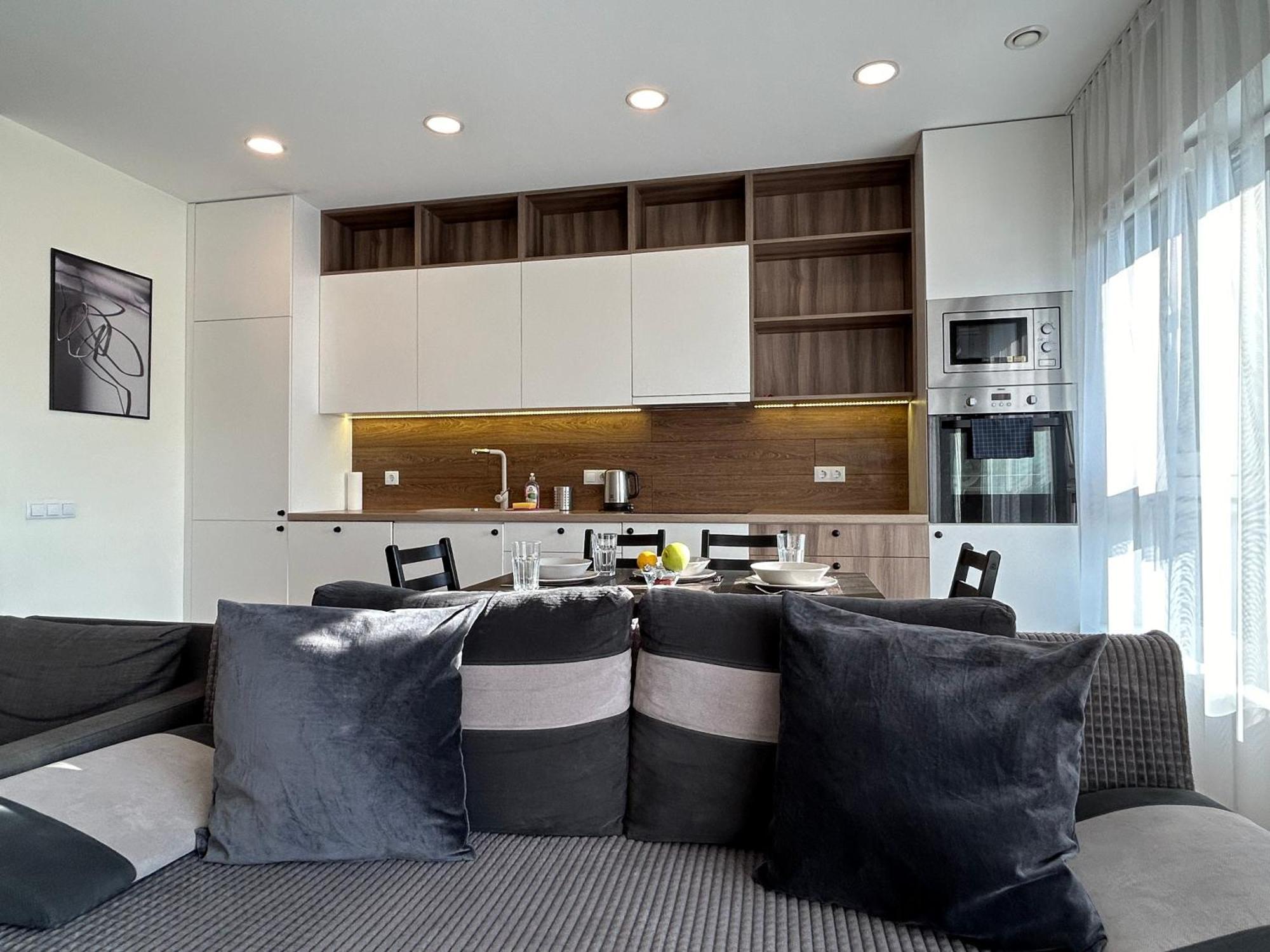 Your Home - Spacious Apartment In City Center, With Balcony & Self Check-In VNO Exterior foto